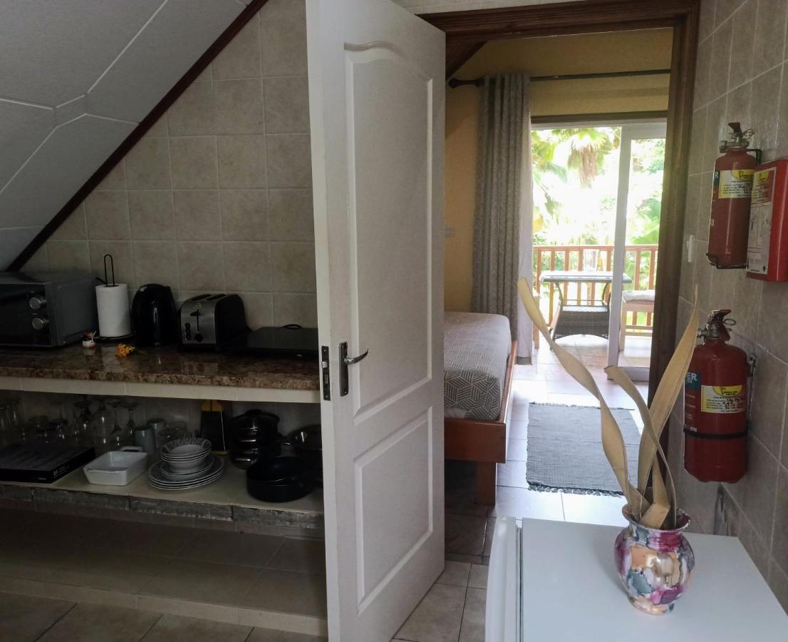 Apartmán Badamier Self-Catering La Digue Exteriér fotografie